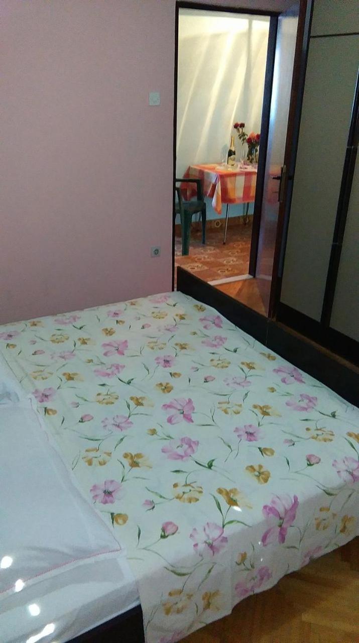 Apartments Vini Τρογκίρ Εξωτερικό φωτογραφία