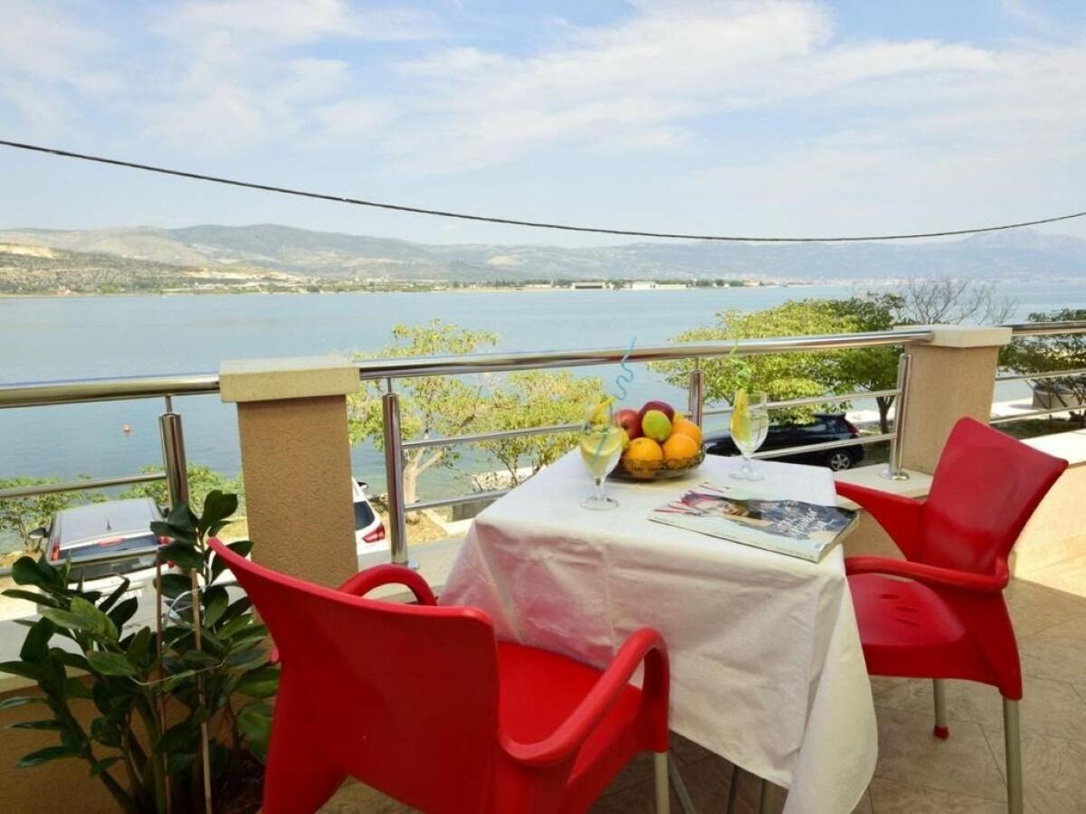 Apartments Vini Τρογκίρ Εξωτερικό φωτογραφία