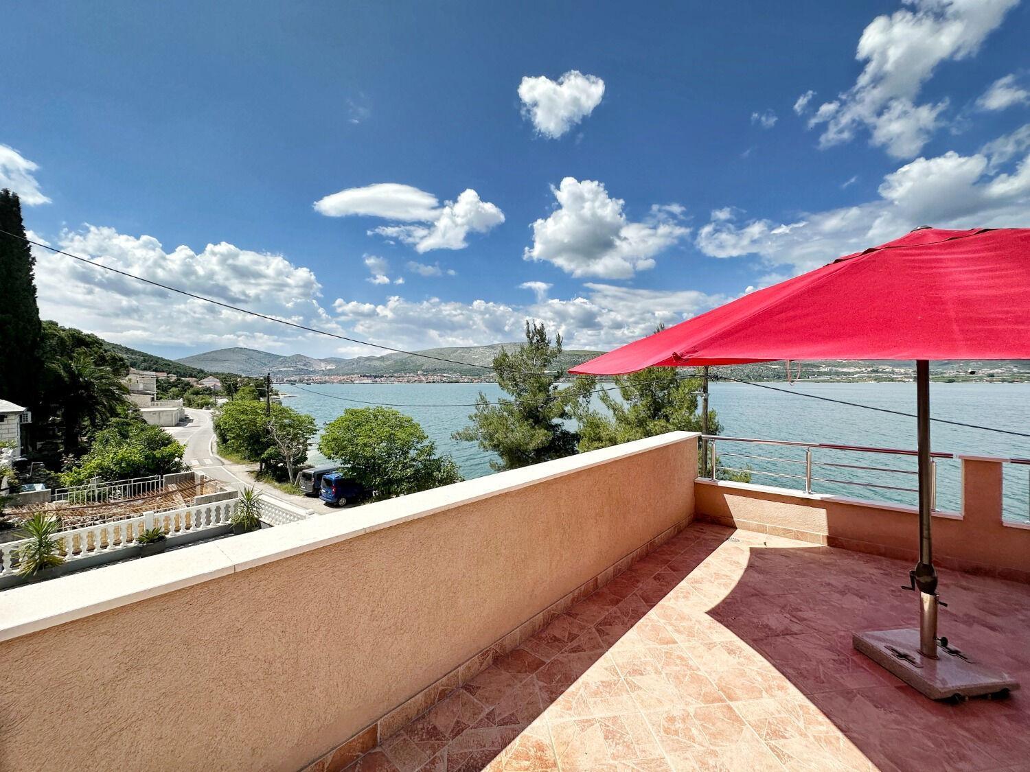 Apartments Vini Τρογκίρ Εξωτερικό φωτογραφία