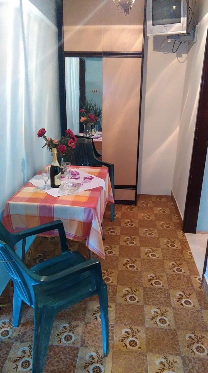 Apartments Vini Τρογκίρ Εξωτερικό φωτογραφία